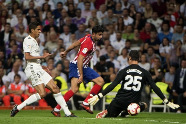 缺席的高昂 缺席的高昂